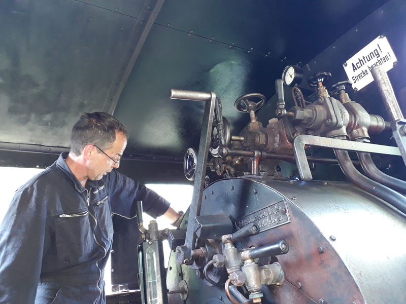 Guided tours_Honorary steam engine drivers_©ZP