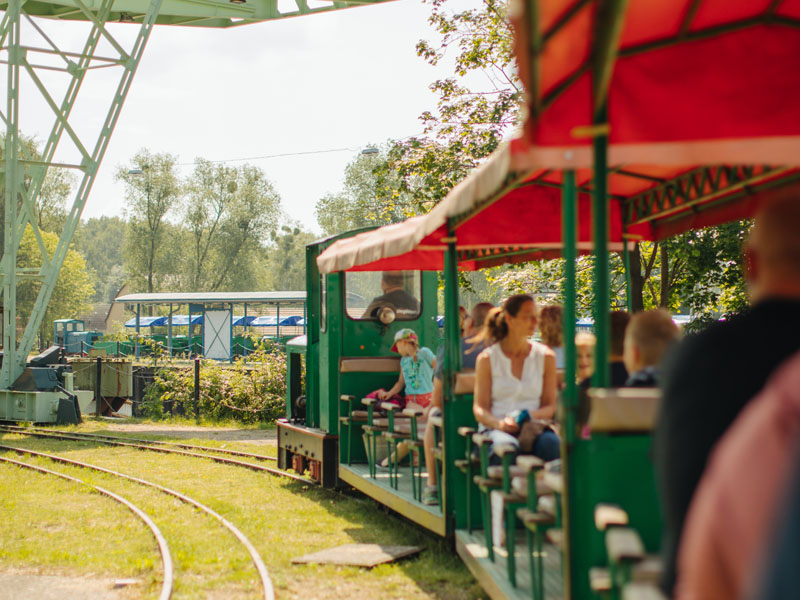 Zwiedzanie z przewodnikiem_Ziegeleibahnfahrt_©ZP_Fotografin Julia Nimke