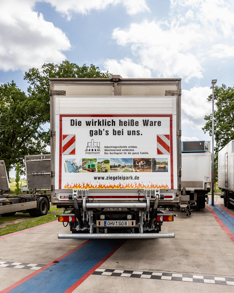 LKW Werbung des Ziegleipark Foto AnneThamm