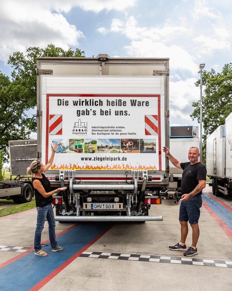 LKW Werbung des Ziegleipark Foto AnneThamm