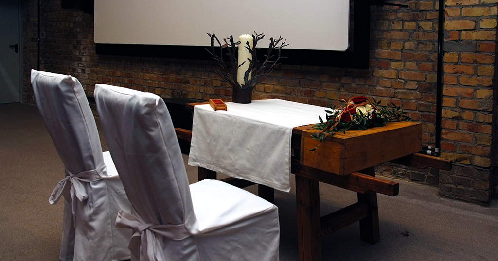 Heiraten im Kino Kesselhaus im Ziegeleipark Mildenberg