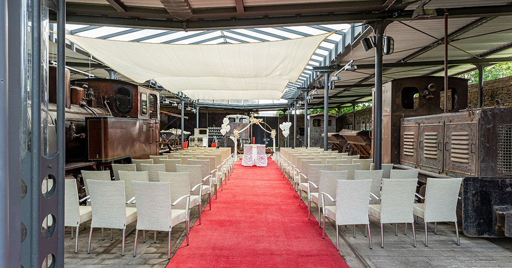 heiraten in der Feldbahnschau im ziegeleipark mildenberg
